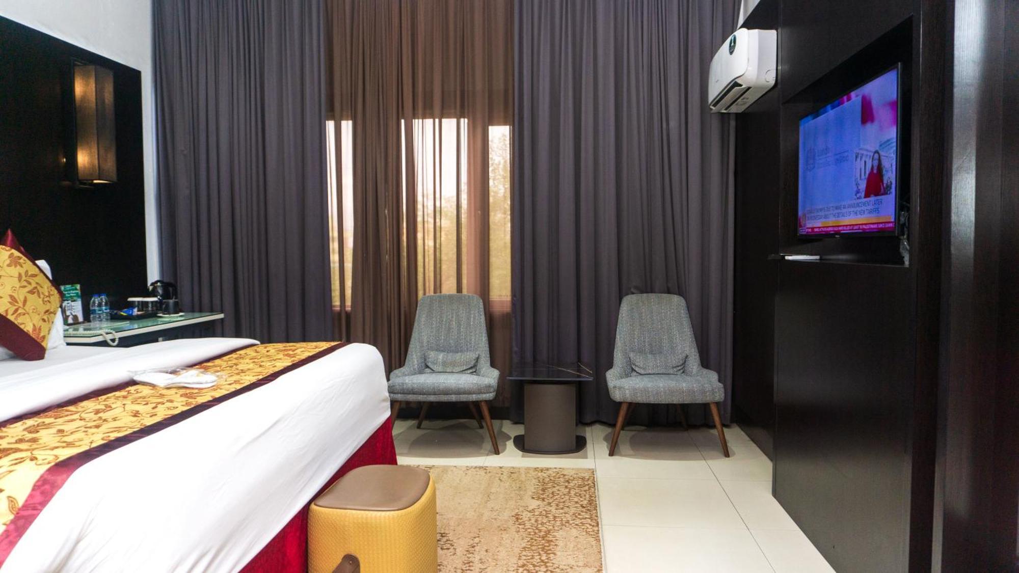 Greenpoint Hotel Lagos Exterior photo